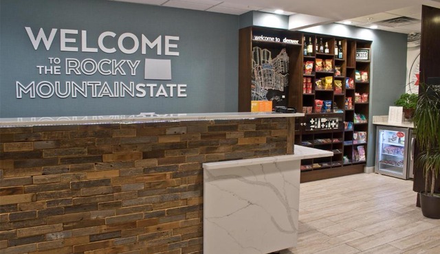 Hampton Inn & Suites Denver-Speer Boulevard