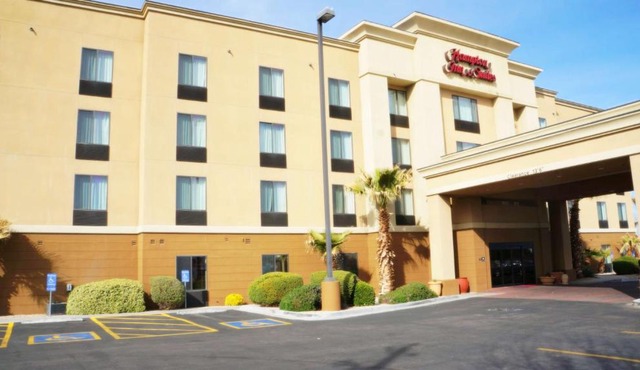 Hampton Inn & Suites Kingman