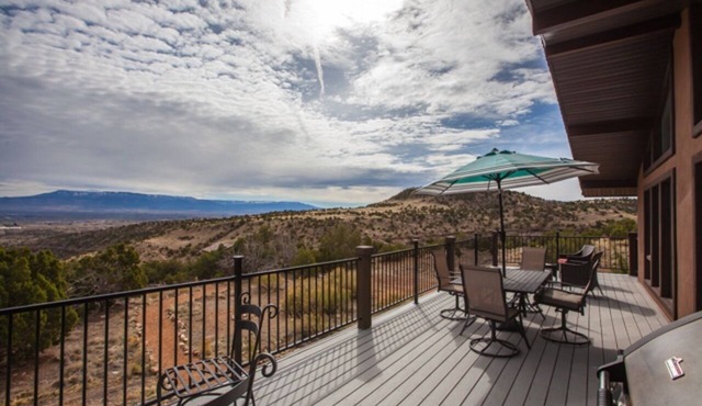 Immediate access to trails, stunning views, & just minutes from downtown GJ!