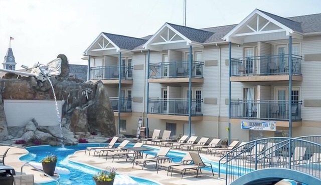 Islander Inn