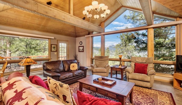 Jordan Vacation Home at Windcliff