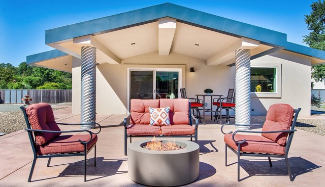Kenwood Wine Country Cottage