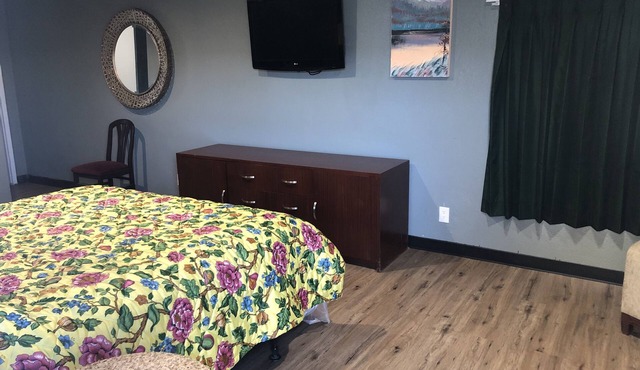 Kings Castle Motel