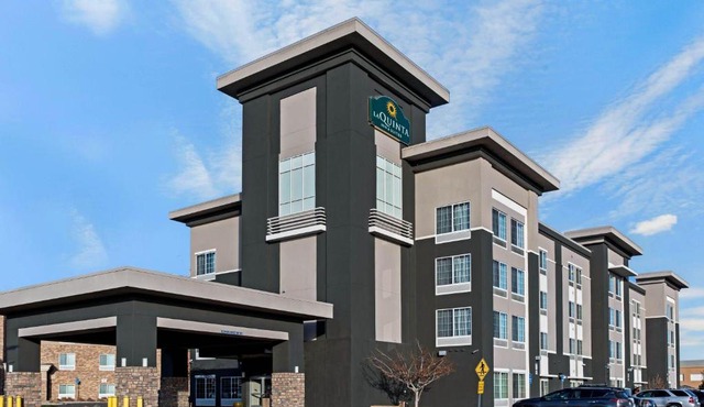 La Quinta by Wyndham Denver Gateway Park