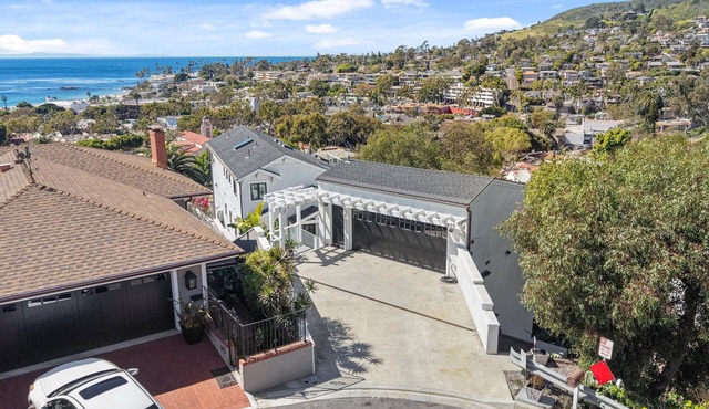 Laguna Beach Ocean-View Retreat with Separate Legal One-Bedroom Casita