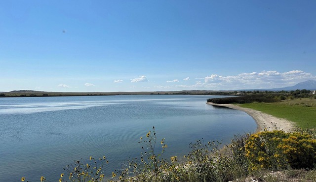 Lake front RV site with stunning views of the Spanish Peaks