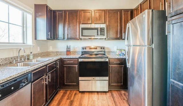 Landing at Crowne at Timberline Townhomes - 3 Bedrooms in Linden Park