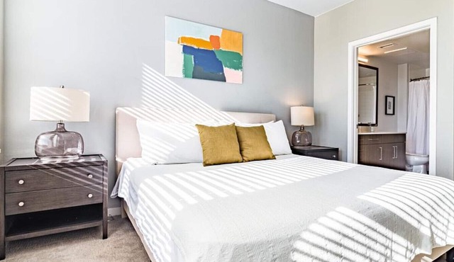 Landing at Elevate at Pena Station - 2 Bedrooms in Denver International Airport