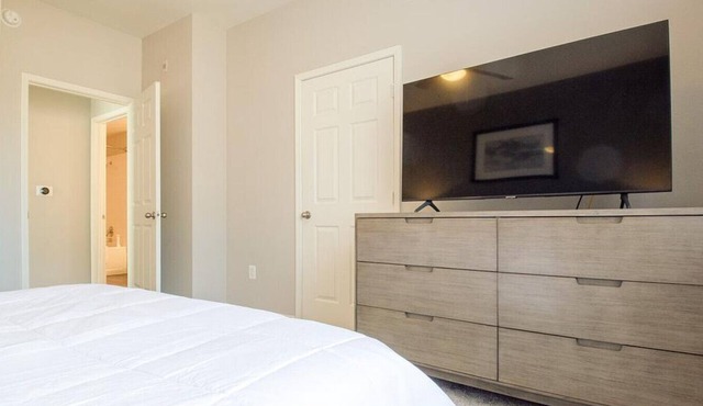 Landing at Sagebrook Apartment Homes - 1 Bedroom in Briargate