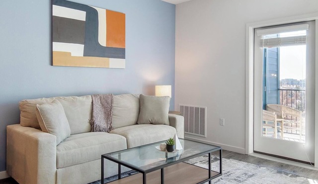 Landing | Incredible 1BD, Pool, Gym