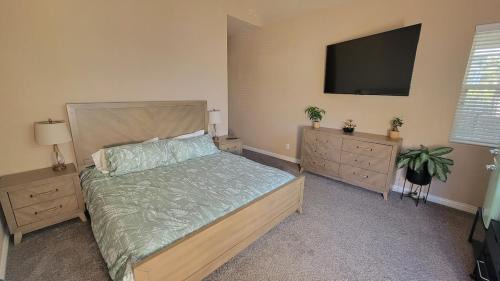 Large bedroom and bathroom with private entrance