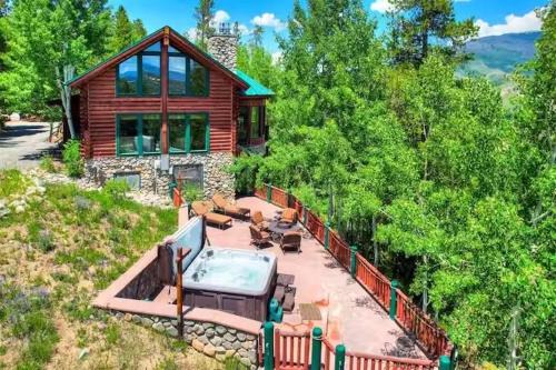 Lincoln Lodge - Hot Tub, Fireplace, Views