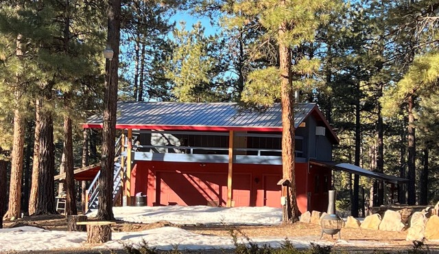 Lovely loft apartment in beautiful Mancos!