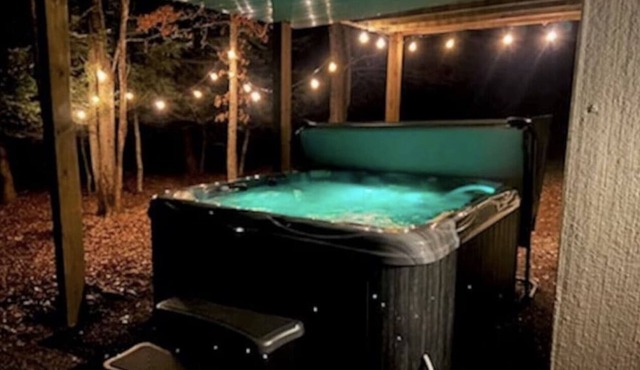 Lux Mountain Home — Close to Red Rocks/Hiking: Pool Table, Hot Tub, Private Chef