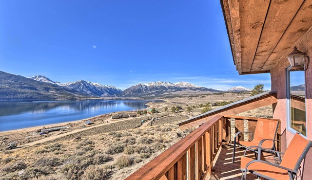 Luxe Twin Lakes House w/Mountain & Lake Views!