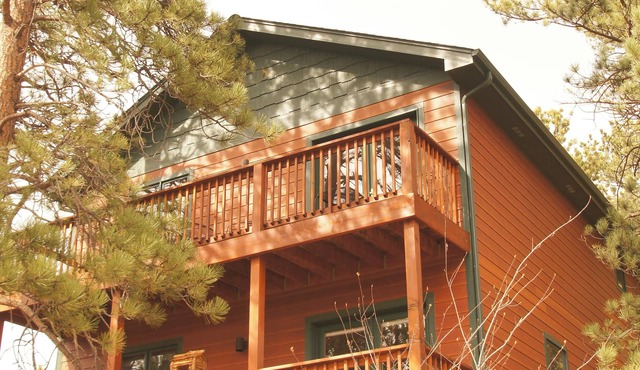 Luxurious Black Canyon home near the Stanley Hotel