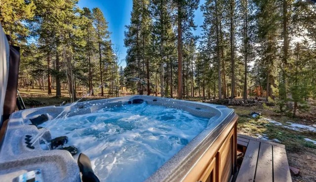 Luxury Family Cabin in the Woodsnn