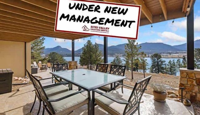 Luxury Lakefront Retreat on Lake Estes