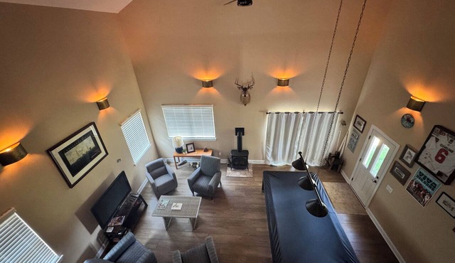 Luxury Retreat for Discerning Couples and Business Travelers