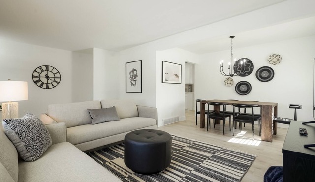 @ Marbella Lane - 5BR Stylish and Modern Home