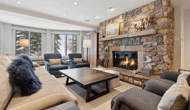 McCoy Peak 303 - 4 Bedroom Residence