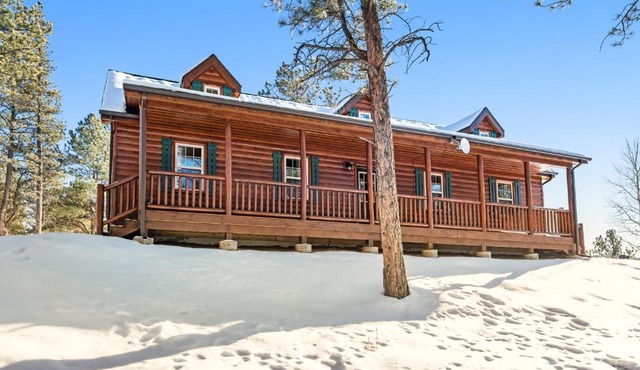 Meandering Moose Cabin