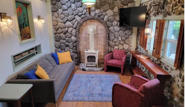 Mermaid's Manor