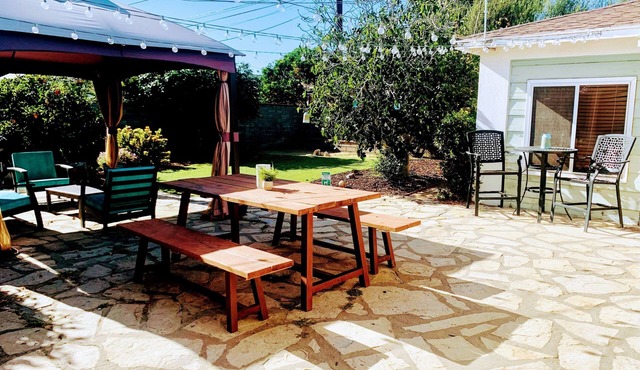 Midtown Ventura Family & Pet Friendly Cottage