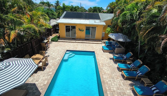 Modern Coastal Home with Cottage & Pool near Beach, Golf & Dining