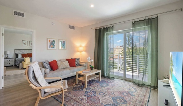 Modern Condo Near the Beach with Comfort and Style