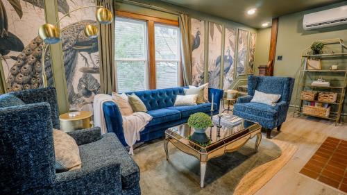 Moody 1920 Brick House Hot Tub