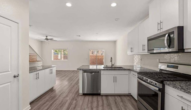 Moreno Valley Retreat | Lake Perris & UC Riverside