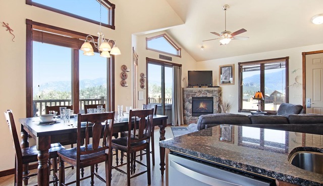 Mount Chiquita 10a 2 Bedroom Condo by RedAwning