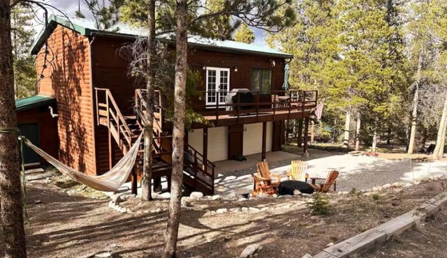 Mountain Cabin - Fire Pit - 2 miles to Lake