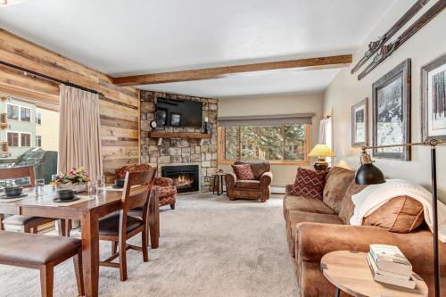 Mountainwood 106 by Great Western Lodging