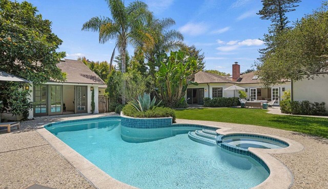 NEW Montecito Hedgerow Jewel Box, 4BD/3BA, with Pool and Jacuzzi!
