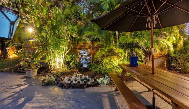 Oasis Hotel