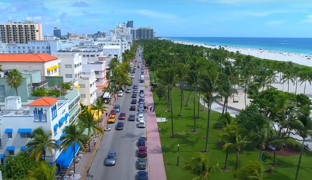 Oceanfront perfect for Bachelor/ette and Reunions