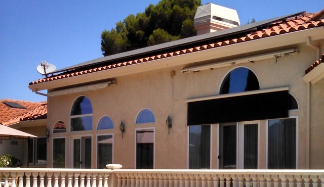 One Bedroom w/ Private on-suite full Bathroom in MANSION W/ 270 deg VIEWS...!!