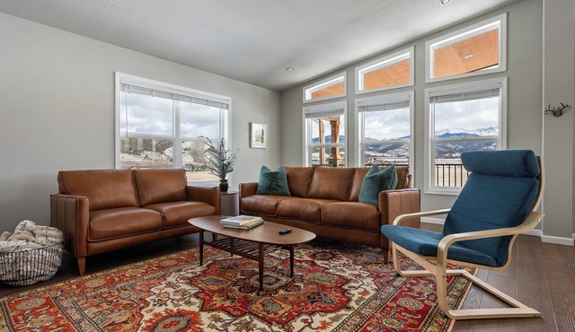 Panoramic Views | 13 Min to Winter Park | Sleeps 8