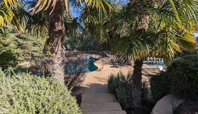Paso Robles Wine Country - Historic Home with Pool & Hot Tub