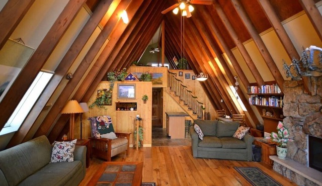 Peaceful Pines Cabin - 2 bedroom A Frame cabin