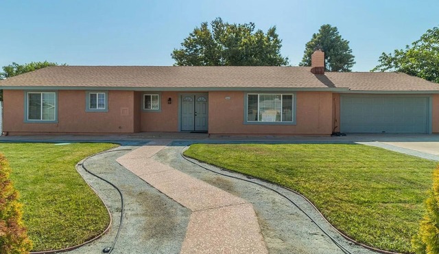 Perfect 5-bedroom house in awesome Madera for your getaway