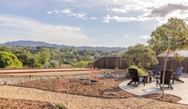 Picturesque Rosemary Retreat