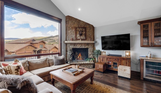 Premium Townhome - Walking Distance to Mountain Access