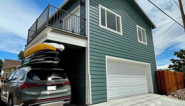 Private 2br condo & your walkable basecamp in downtown Grand Junction
