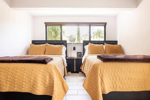 Private Double Room Near Miami Clinics
