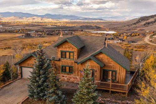 Private Hot Tub: Scenic Granby Vacation Rental!