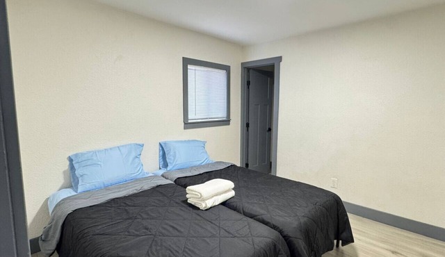 Private Rooms near Downtown Denver & Sloan’s Lake - Room #2