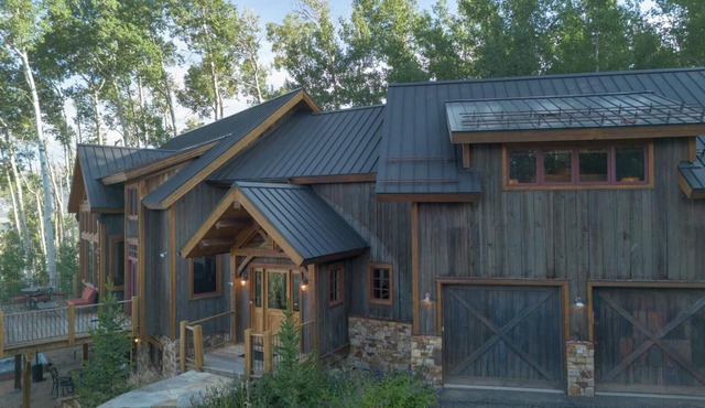 Quakey Lane-Ski Ranches-Curate Telluride, VIEWS, Hot Tub, Fireplace, Privacy